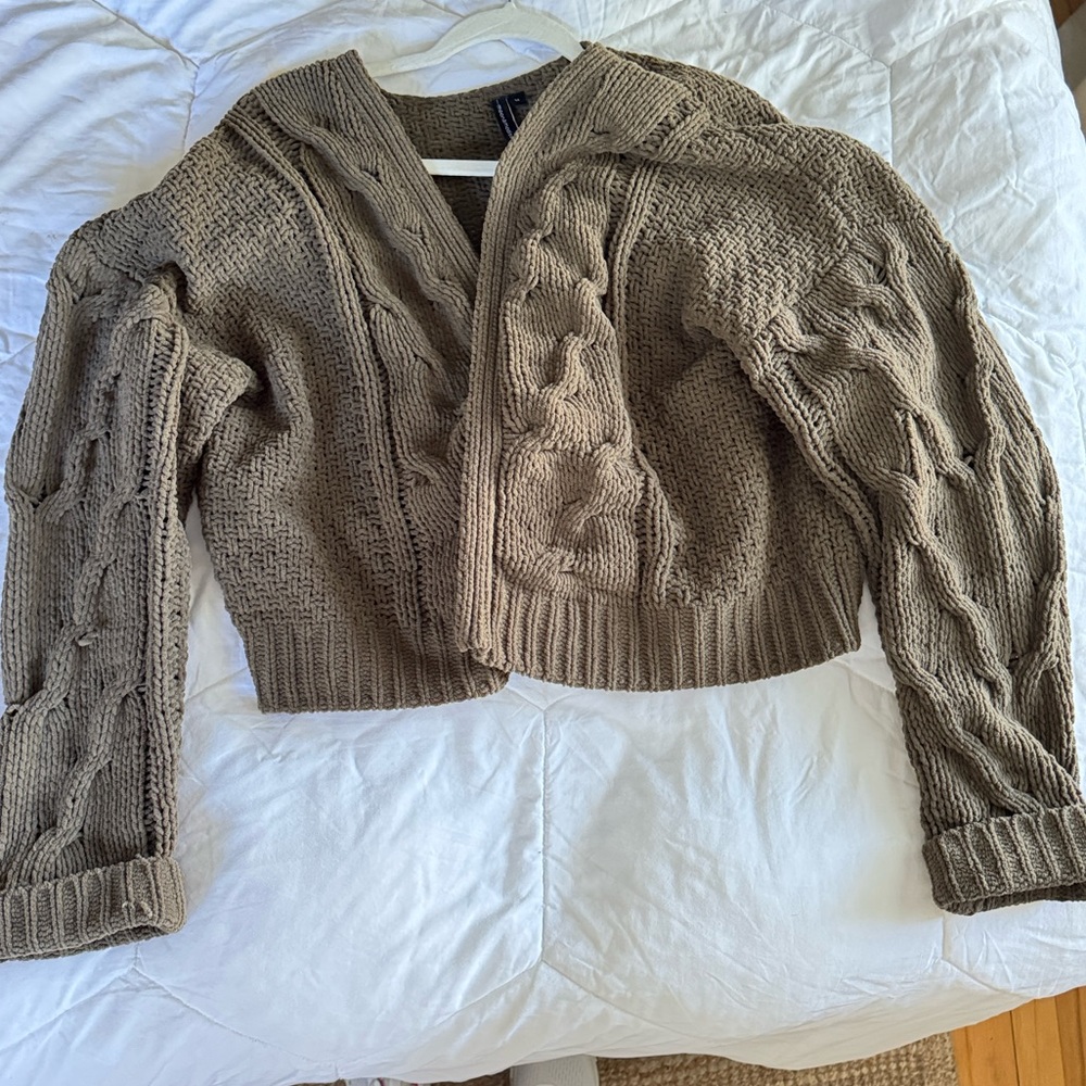 Olive green knit open cropped cardigan